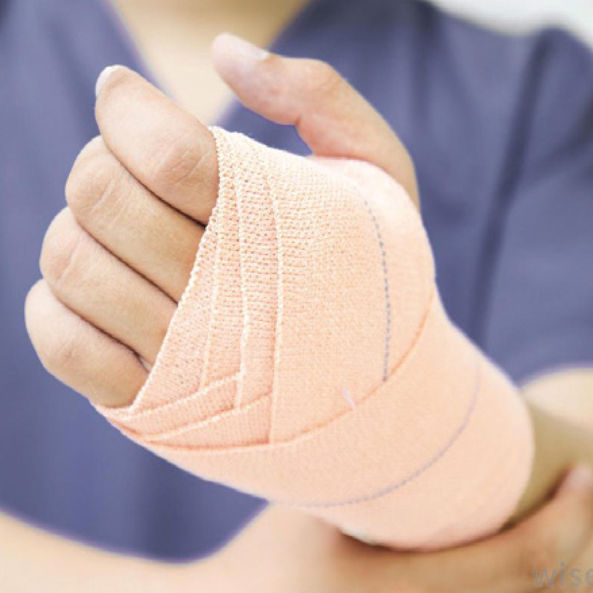 Medical practice/GAUZE COMPRESSES, SWABS, BANDAGES/Medical Elastic Bandages